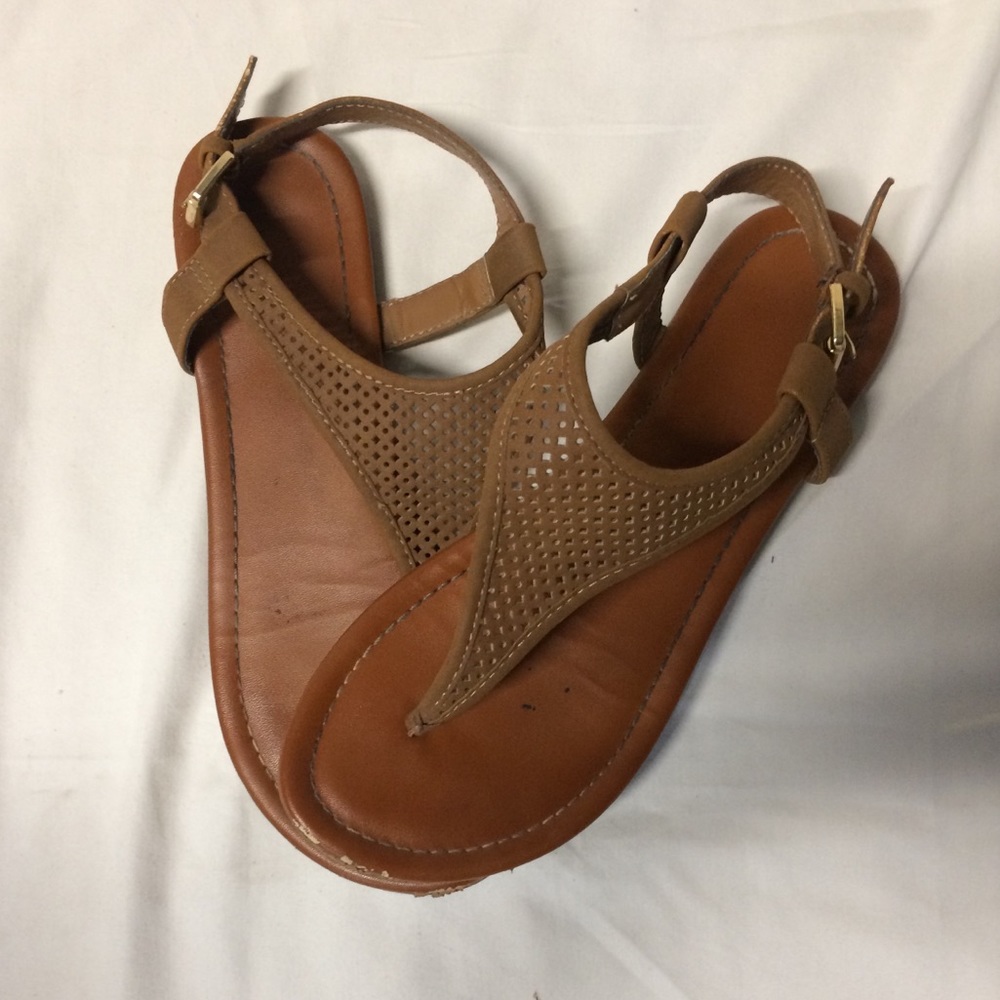 Sandals - Picture 2 of 4